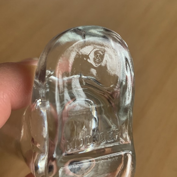 Boot Shot Glass- Small Clear Glass Boot Decoration Collection Barware Santa - Picture 12 of 13